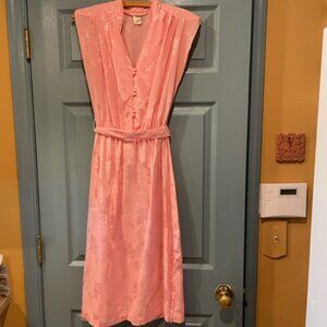 70s pink brocade dress with sash, size 9, good condition